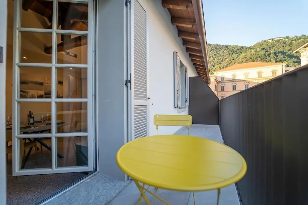 Elegante Loft A 200 A Metri Dal Duomo Apartment Como Italy